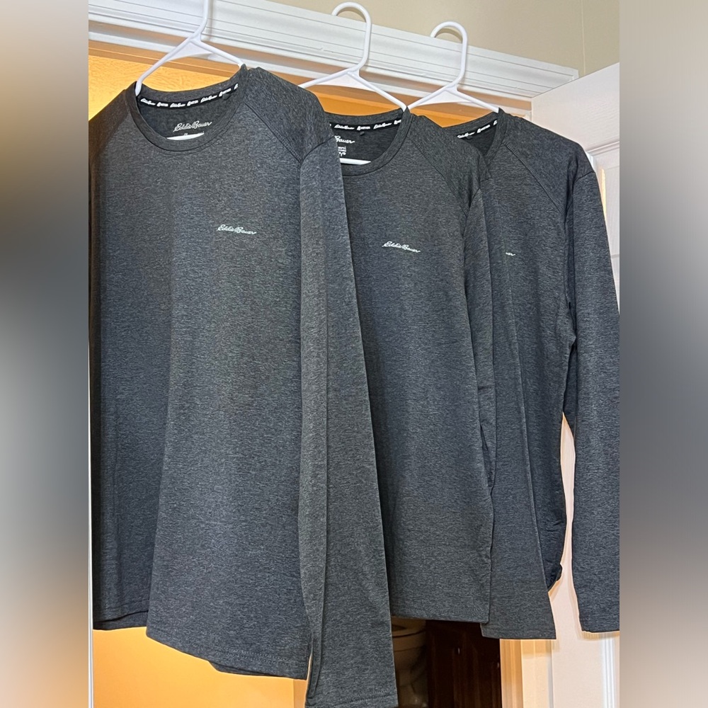 Men’s Eddie Bauer activewear